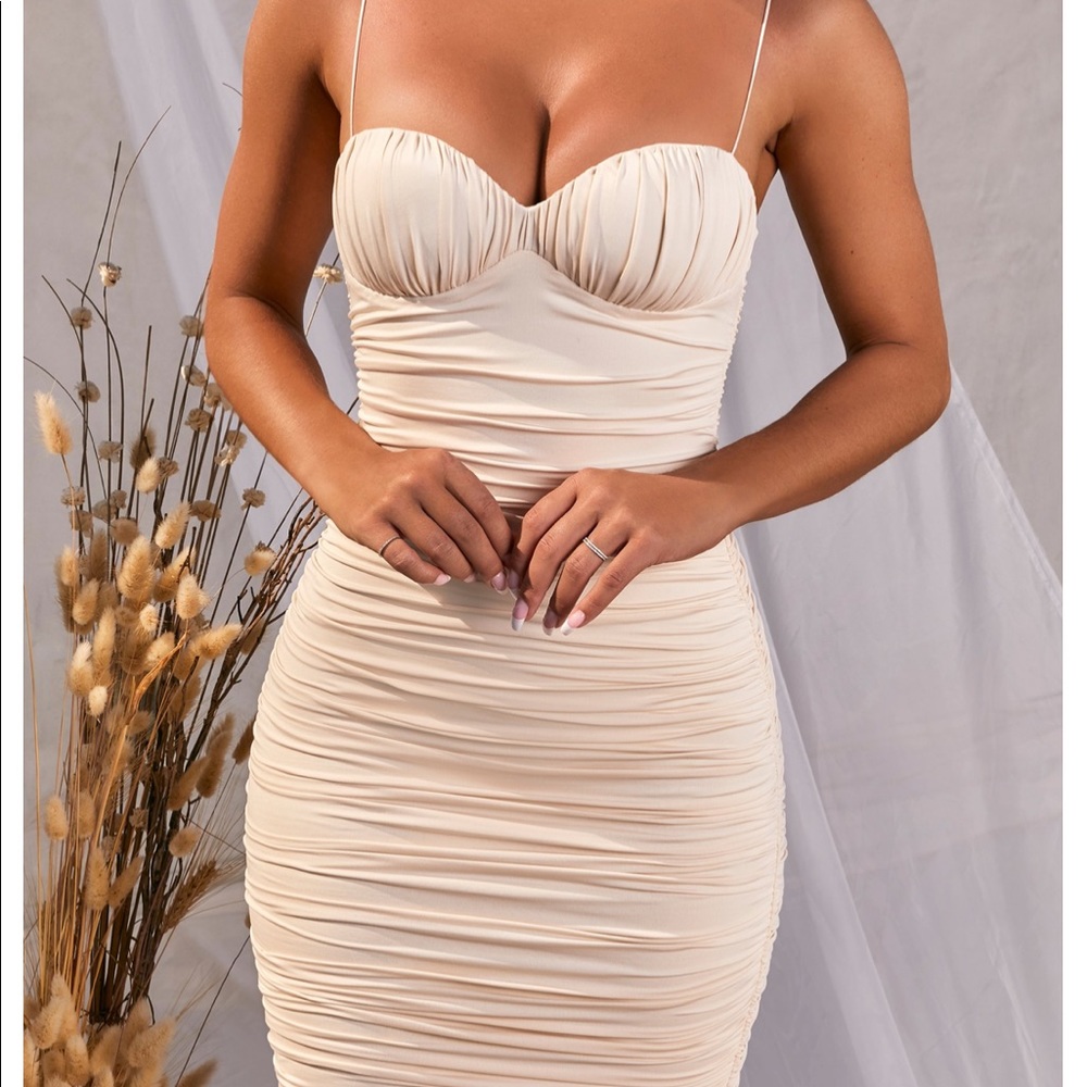 Oh Polly! Ivory midi dress New with tags!